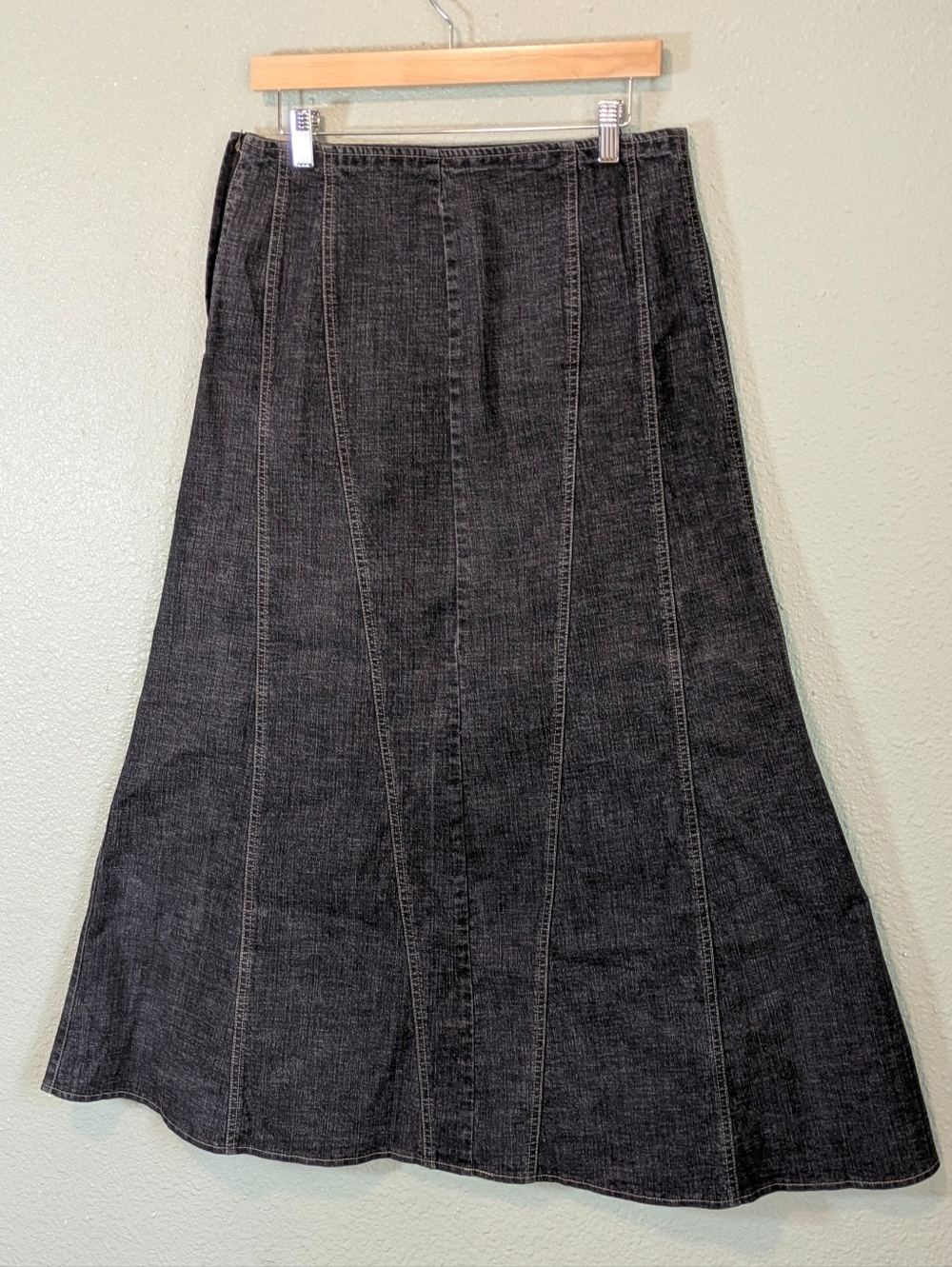 Women's Navy Black Washed Denim Flared Skirt